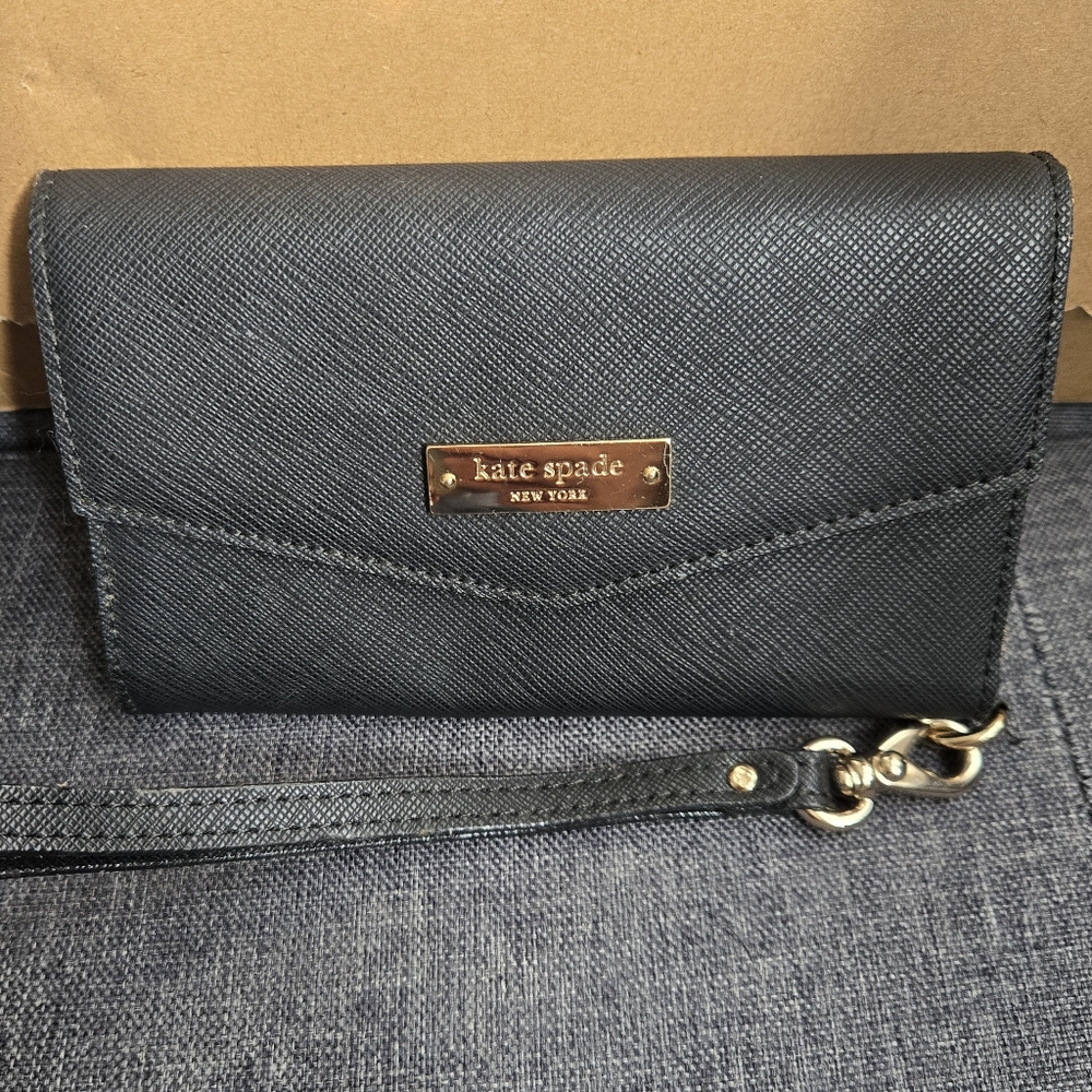 Kate Spade Black Wristlet Wallet